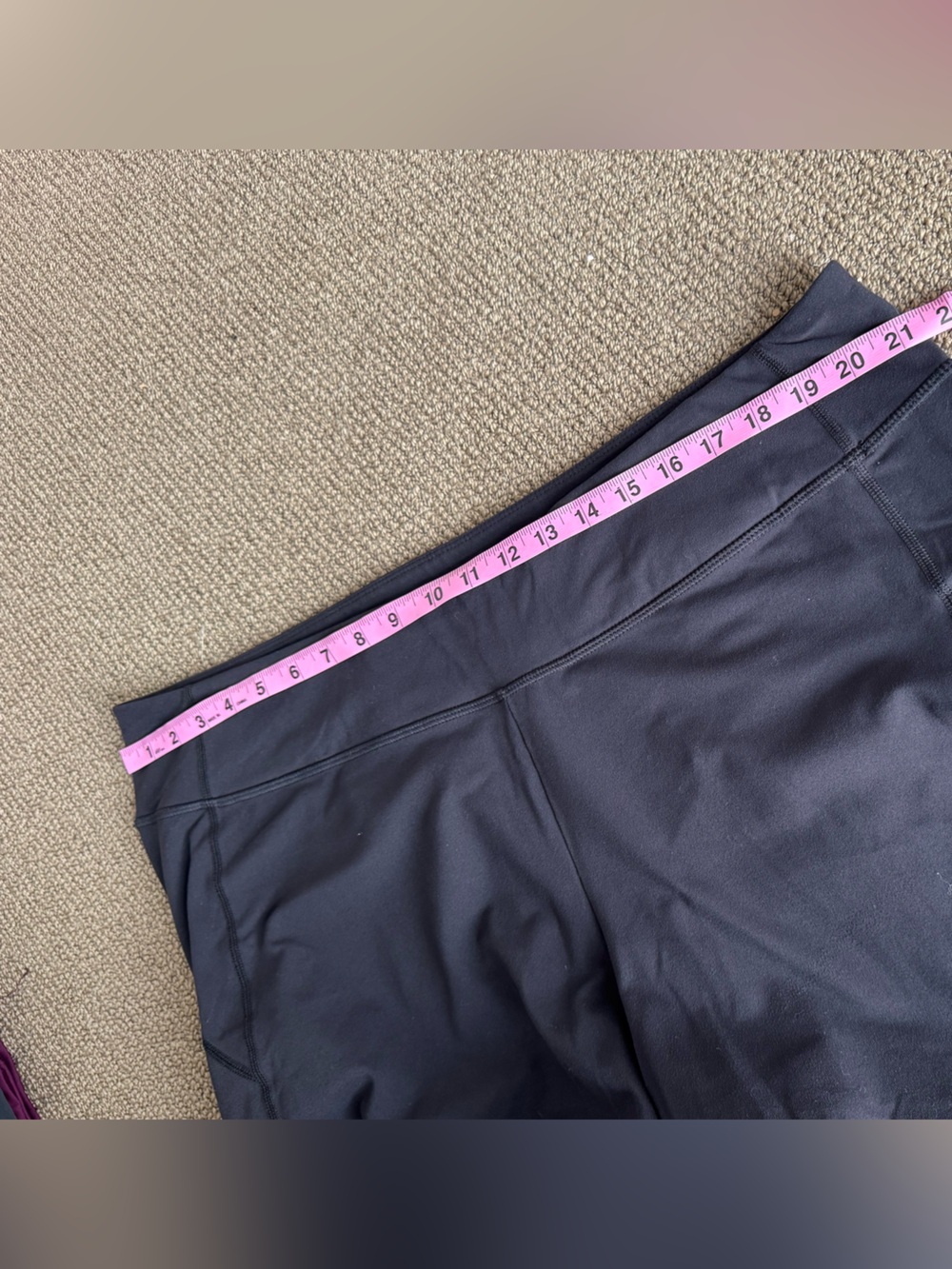 DULUTH TRADING CO ‘NoGA Classic’ Capris - Picture 14 of 15
